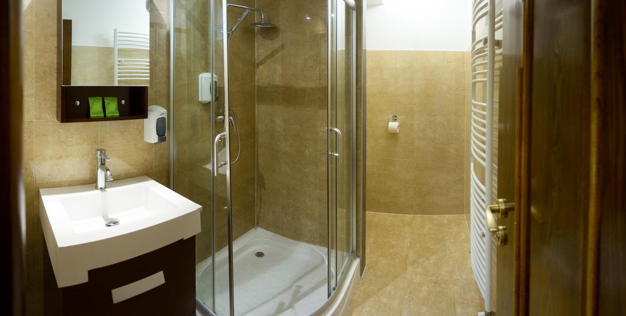 M1 Szeker Csarda Hotel Es Etterem Obarok 外观 照片